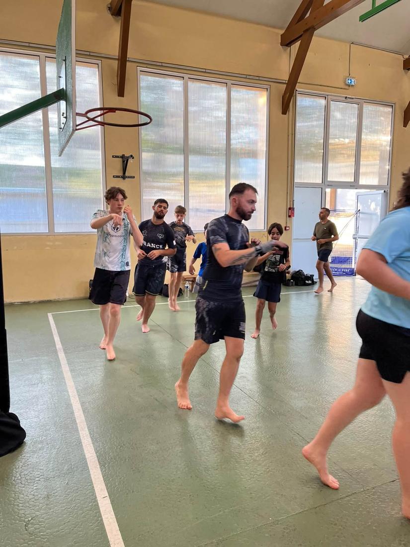 Entraînement au Boxing Club Parodien